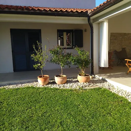 Ivana Villa Medolino